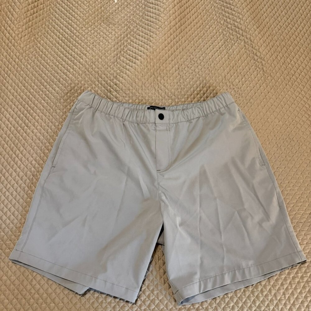 Saks Fifth Avenue - Men's Technical Shorts - Size XL